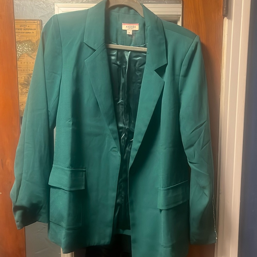 NWOT Balsam Green blazer